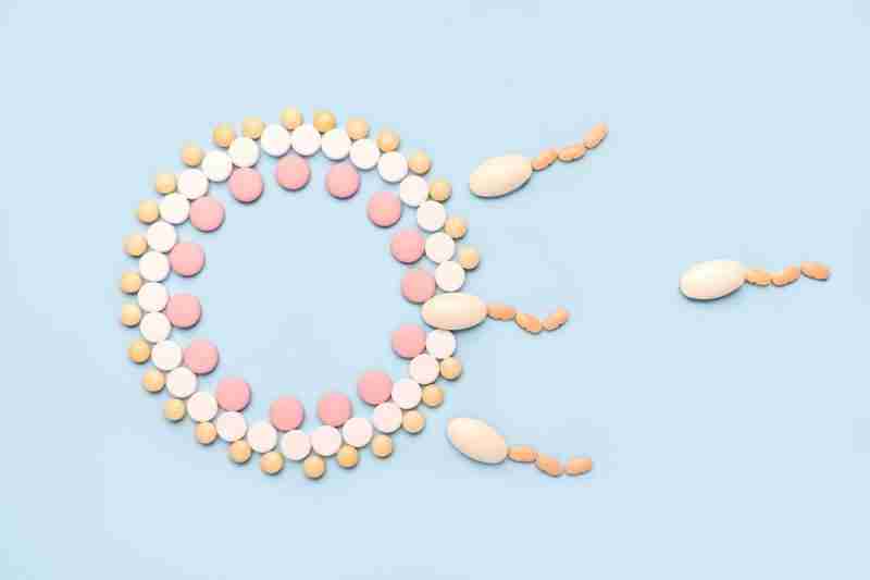 Image demonstrating sperm fertilising an egg - birth control
