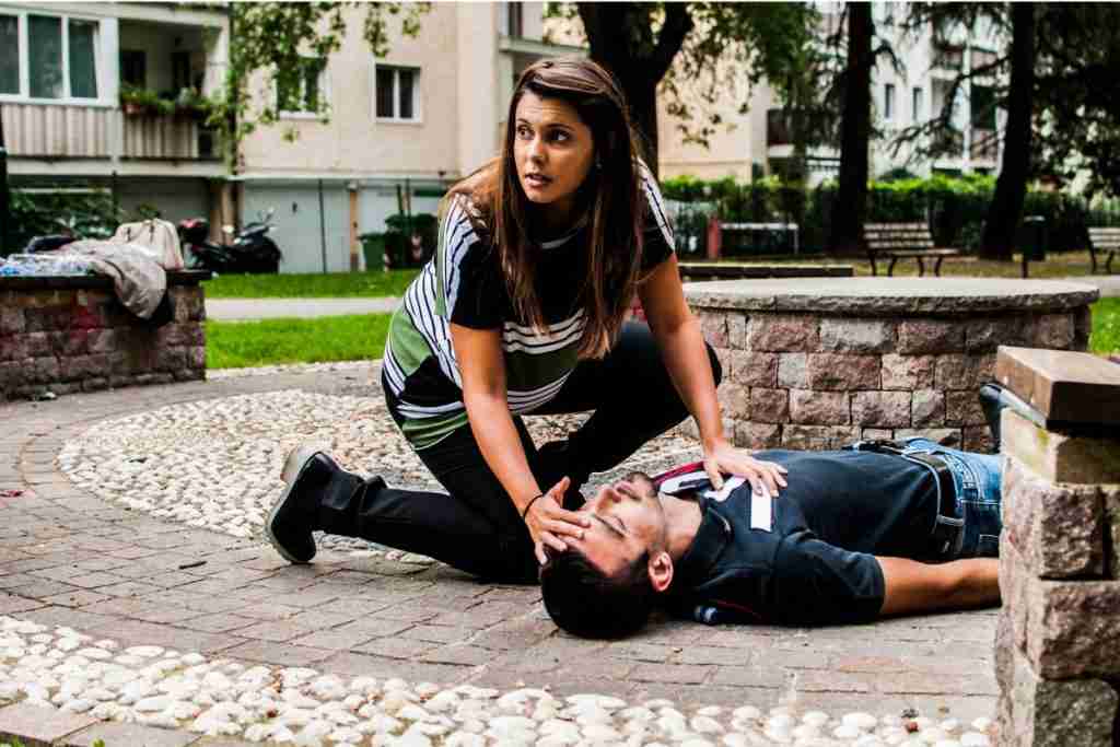 Helping an unconscious an - benefits of first aid training